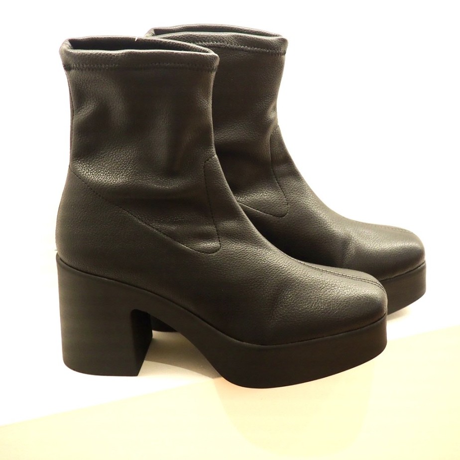 Botín elástico plataforma negro CLAUDIA